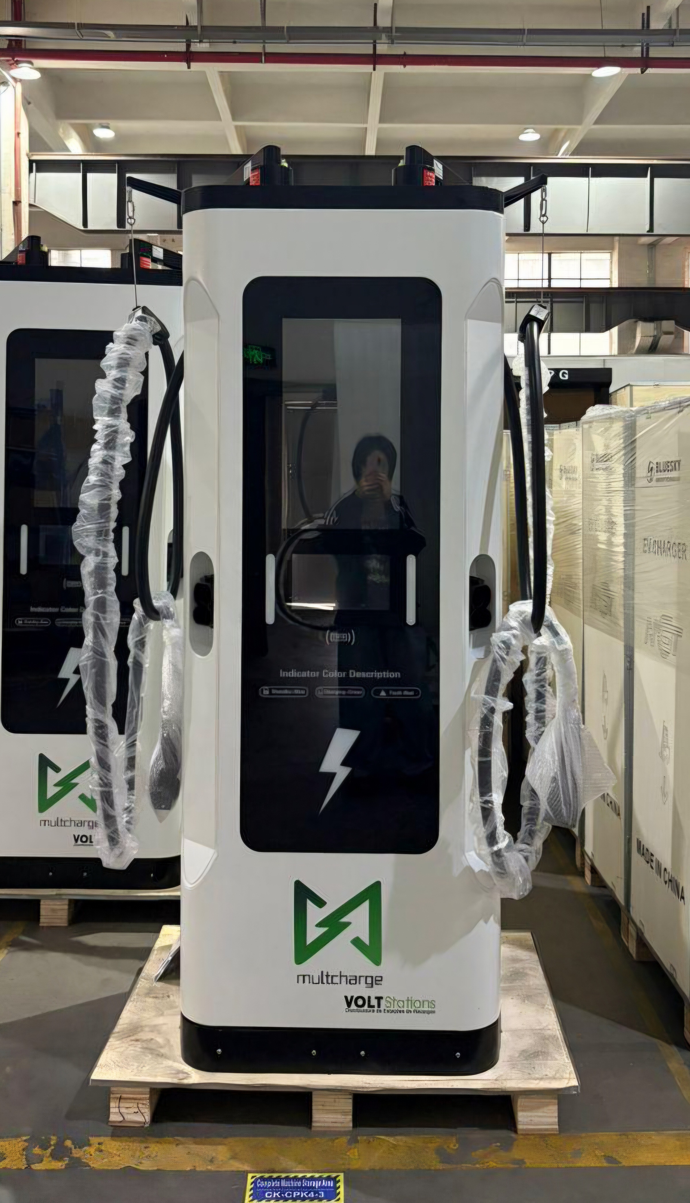 Mockup de tela de aplicativo Volt Stations customizado projeto 02